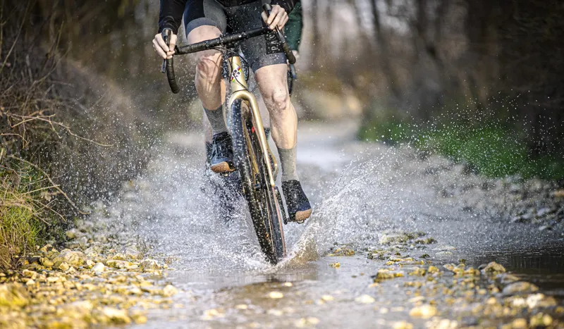 UDOG DISTANZA Carbon Gravel / MTB Shoe : CINDER BLACK-9